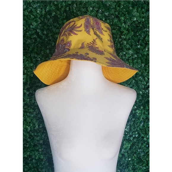 4. J.Crew Reversible bucket hat in Ratti® golden paisley main image 5